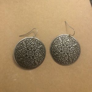 Drop earrings ... extremely light!